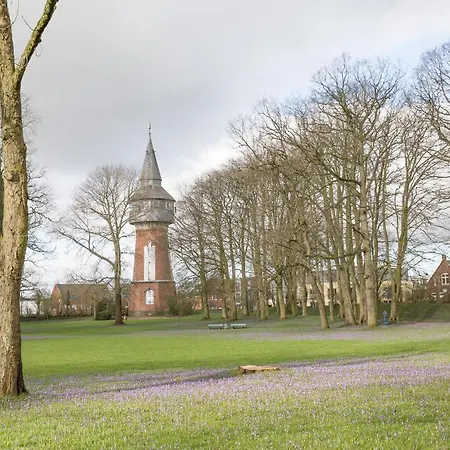 Husumer Wasserturm - 2 Lägenhet *