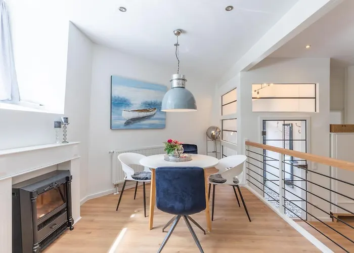 Appartement Husumer Wasserturm - 2 *